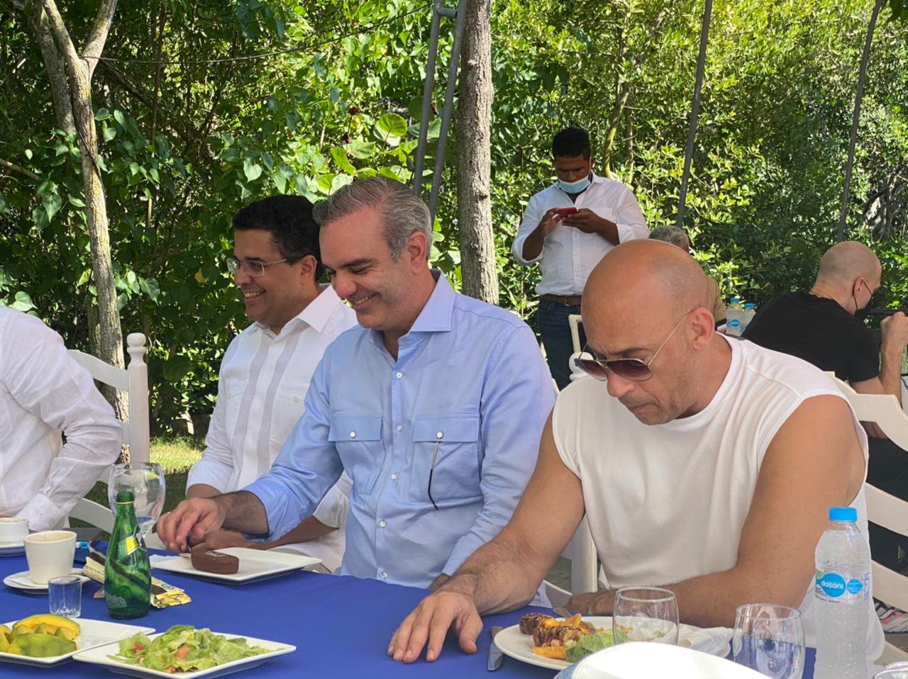 Presidente Abinader llega con Vin Diesel a relanzamiento del turismo en Puerto Plata