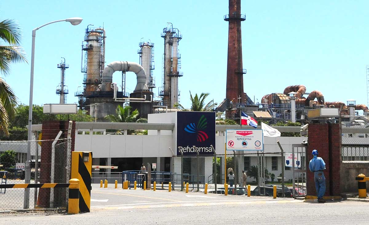 El gobierno le debe a Refidomsa 3 mil millones de pesos por combustible