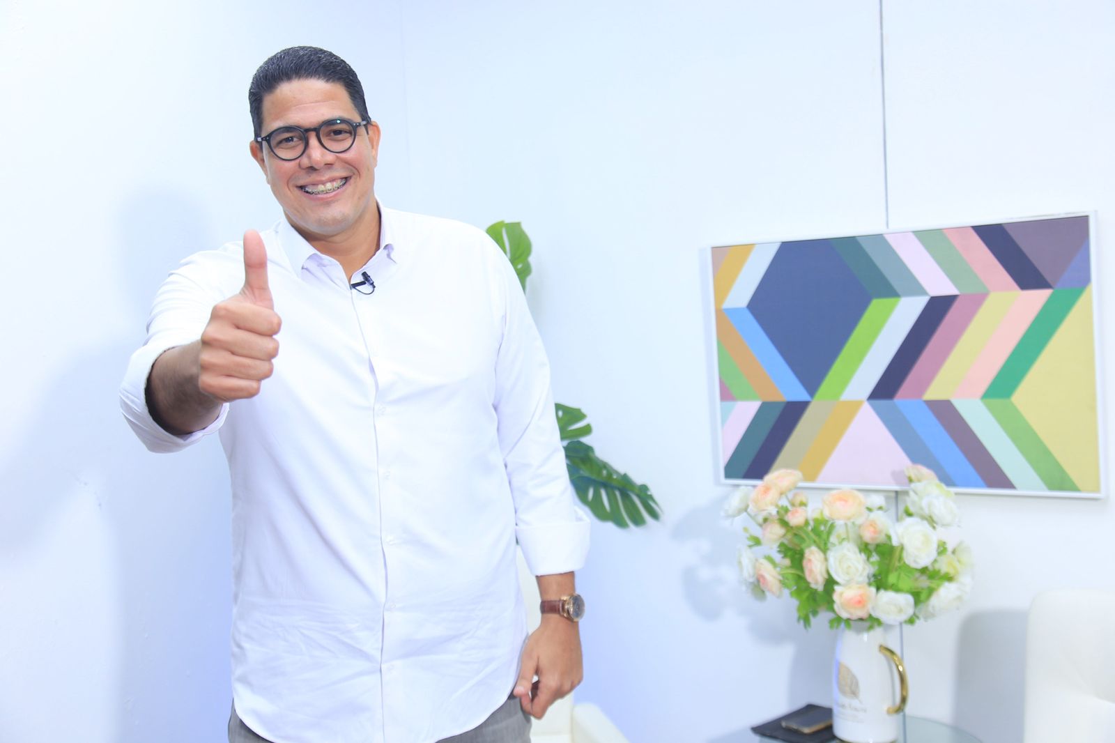 El empresario Frank Collado inscribe pre-candidatura a Regidor del PRM por la circunscripción 1