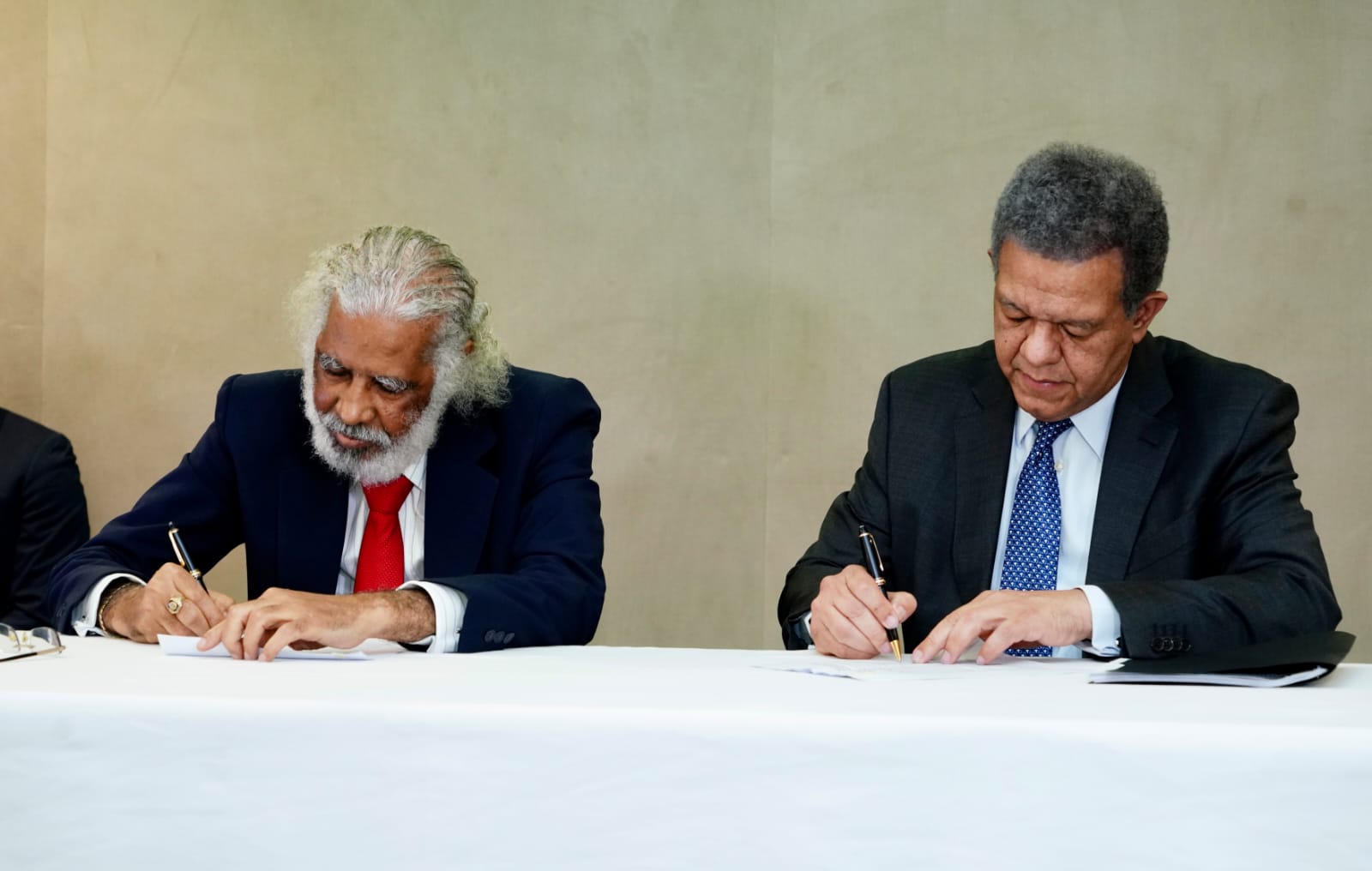 Video| Hubieres pacta con Leonel y asegura en 2024 PRM y gobierno se van