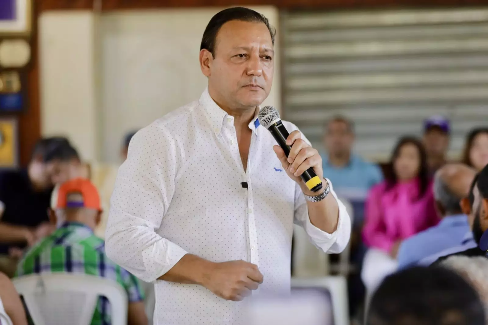 Abel Martínez dice el Gobierno permite campos de refugiados con otros nombres