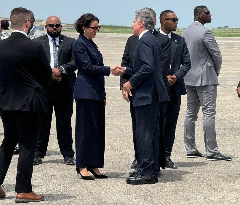 Haití| Antony Blinken llega a Puerto Príncipe y es recibido por el Consejo Presidencial de Transición