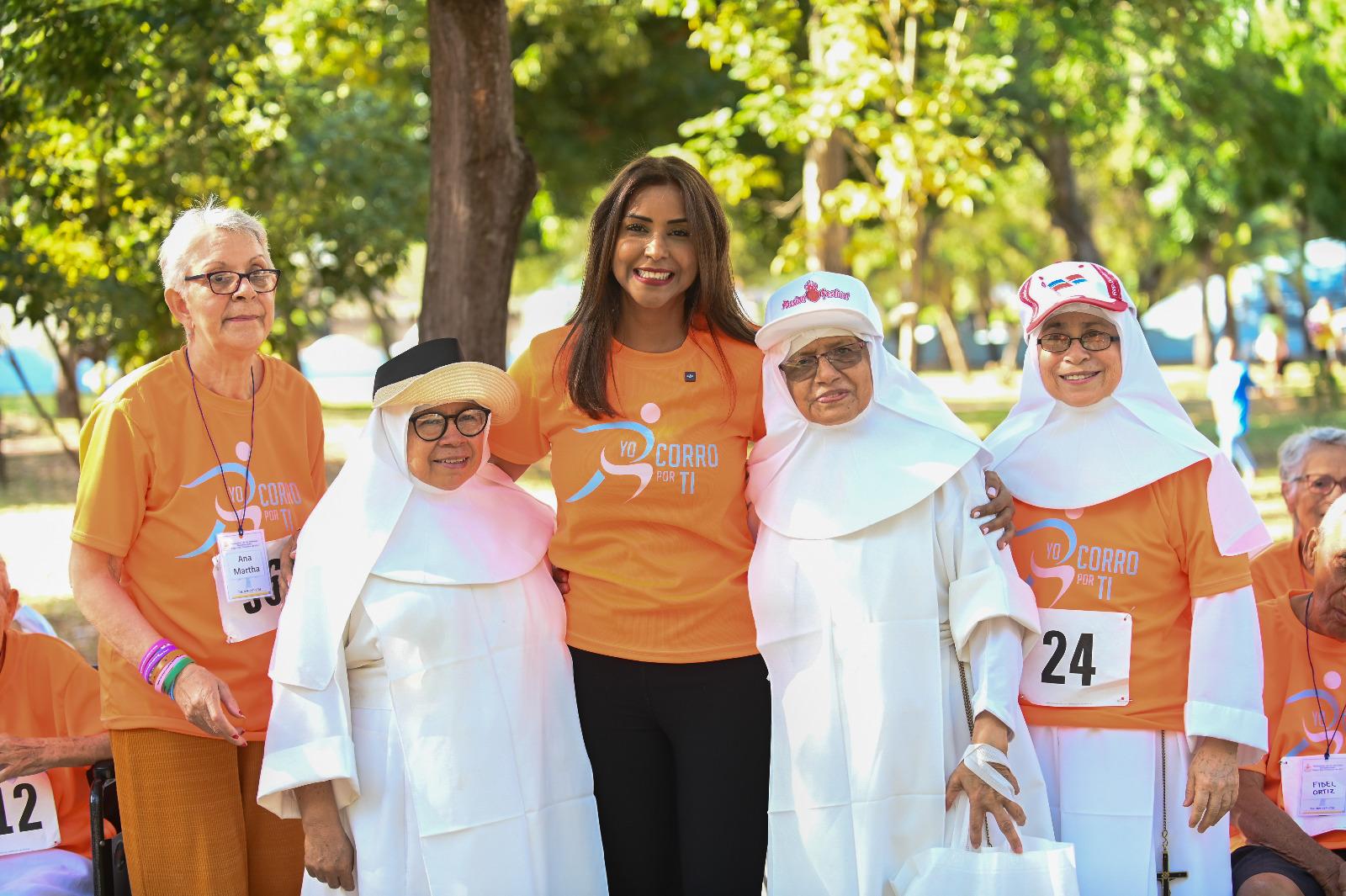 Selinée Méndez realiza con éxito la carrera solidaria “Yo corro por ti”