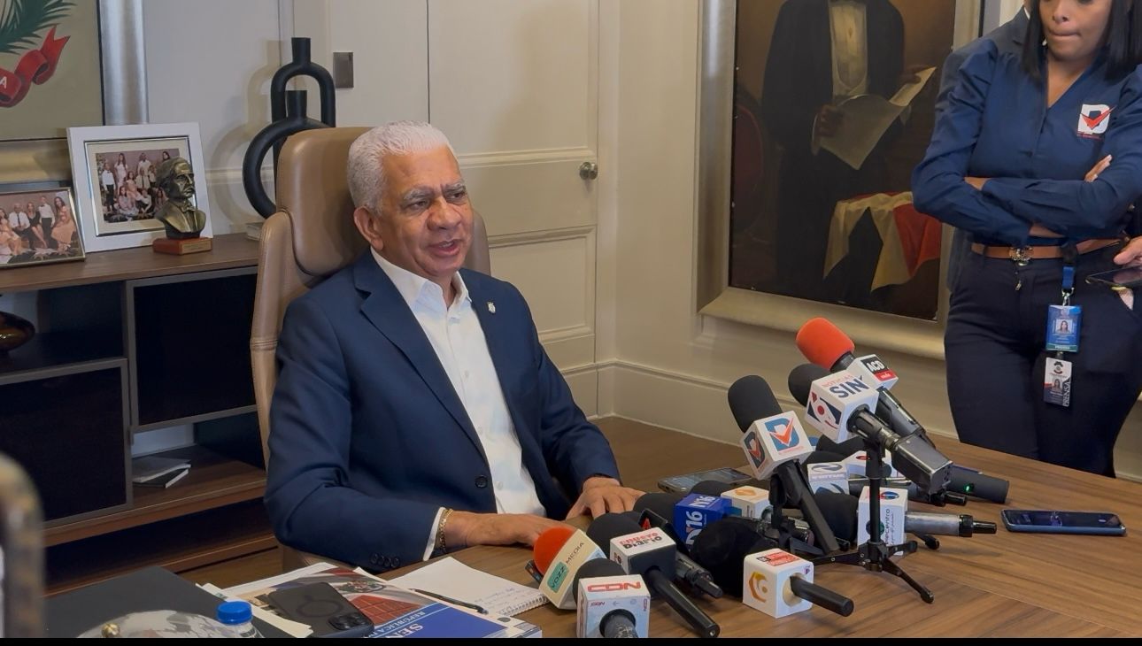 Presidente del Senado, Ricardo de los Santos. respalda medidas anunciadas por el presidente Luis Abinader para enfrentar migración ilegal