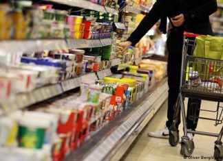 Reportaje- Población se queja de altos precios bienes alimenticios y otros problemas sociales