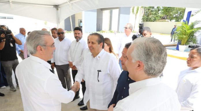 Presidente Abinader inaugura primer hospital traumatológico de la región Este en Higüey