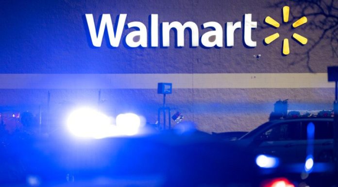 Hombre apuñala a 11 personas en un Walmart en Michigan, EEUU