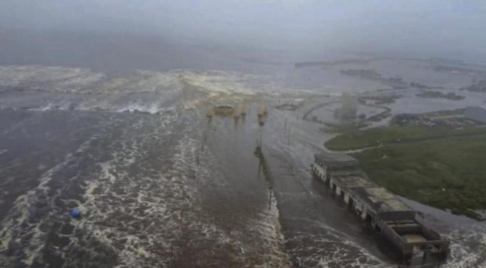 Japón evacua a dos millones de personas tras terremoto de 8,8 en Kamchatka