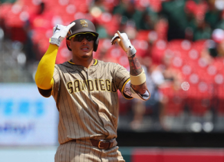 Machado impulsa tres, Heriberto Hernández pega otro jonrón y Carlos Estévez logra su salvamento 27