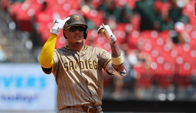 Machado impulsa tres, Heriberto Hernández pega otro jonrón y Carlos Estévez logra su salvamento 27
