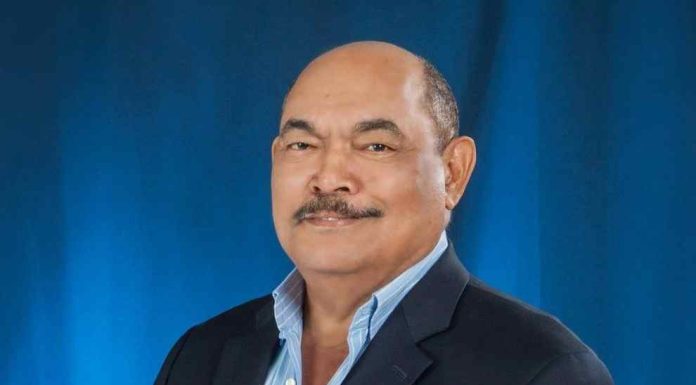 Alburquerque aconseja a Abinader publicar un álbum con sus obras para justificar gastos millonarios