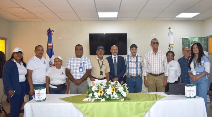 DIGERA lleva conversatorio “SOS Agropecuario” a productores de San Juan ante inicio de temporada ciclónica