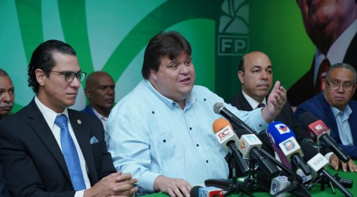 Video| FP denuncia el Gobierno del PRM gasta casi 4 mil millones en pensiones especiales sin justificación