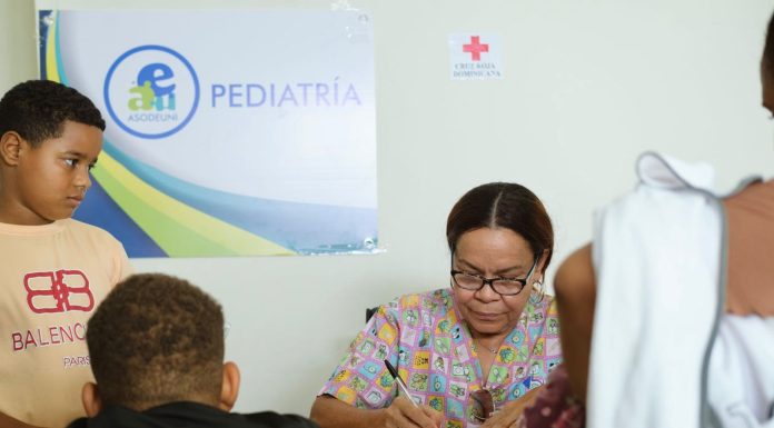 Fundación GBC Farmacias realiza gran jornada de salud gratuita en Enriquillo, Barahona impactando a más de mil personas