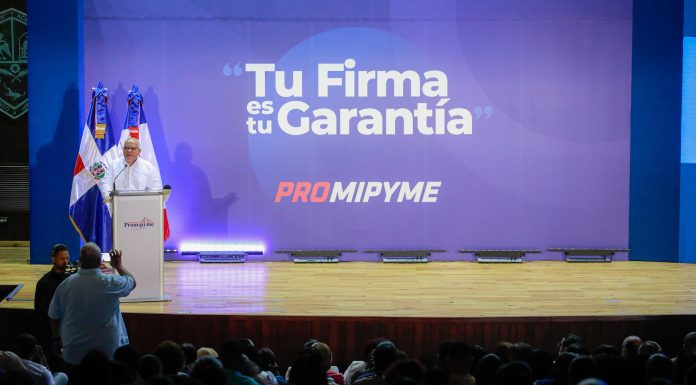 Video| Gobierno lanza en San Juan “Tu Firma es Tu Garantía” con RD$1,200 millones para apoyar a emprendedores