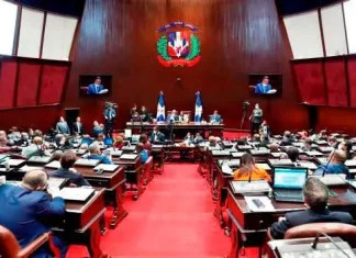 Diputados aprueban ley que unifica los ministerios Hacienda-Economía