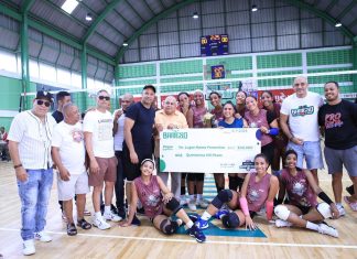 Seaboard entrega un millón a campeones La Fuerza y ProGym en Abierto de Voleibol Bameso
