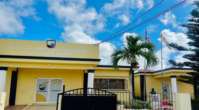 Dirección de Ética e Integridad Gubernamental reconoce transparencia en la Alcaldía de La Otra Banda