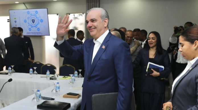 Presidente Abinader encabeza reunión de seguimiento al Plan de Seguridad Ciudadana