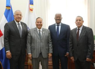 Ministro Andrés Bautista juramenta a Alberto Caminero como director de Prensa del Presidente