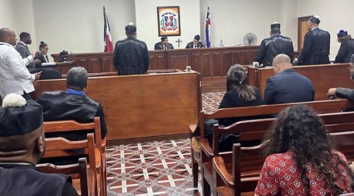 TSA conoce recurso contra «Parquéate RD» por multas exageradas a conductores