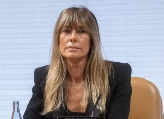 Imputan a esposa del presidente de España, Pedro Sánchez, por presunta malversación