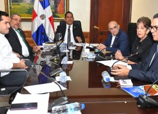 Comisión Especial que estudia el proyecto de modificación a la Ley de Salud Mental destaca déficit de especialistas en el área