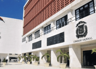 Gobierno somete al Congreso Nacional un proyecto de presupuesto reformulado