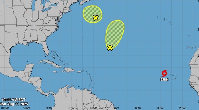 Tormenta podría convertirse en huracán en el océano Atlántico