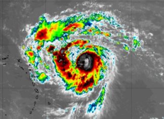Huracán Erin ahora es un poderoso categoría 5; logra una rápida intensificación en las pasadas horas