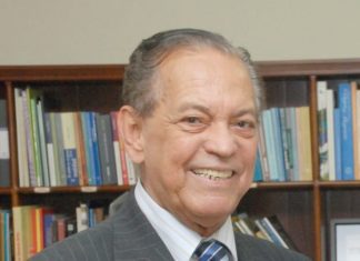 Fallece a los 94 años el actor y dramaturgo dominicano Franklin Domínguez