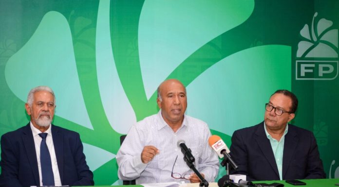 Fuerza del Pueblo denuncia que el gobierno manipula cifras sobre reducción de la pobreza