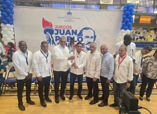 Ministro Kelvin Cruz deja iniciados los Juegos Juan Pablo Duarte en Nueva York