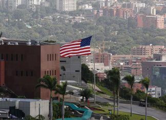 Estados Unidos emite alerta máxima y pide no viajar a Venezuela