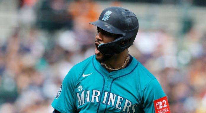 Julio Rodríguez dispara vuelacercas 24 en revés de Seattle ante Orioles