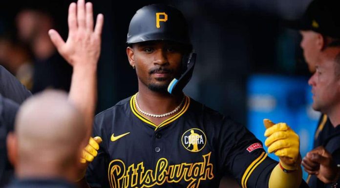 Liover Peguero conecta tres cuadrangulares en el triunfo de los Piratas