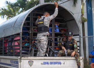 Migración deporta a mil 365 haitianos sin documentos