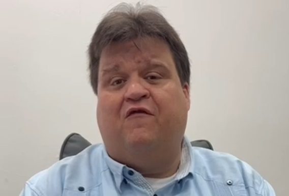 Fuerza del Pueblo denuncia persecución política contra regidor en Sabaneta