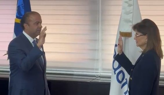 Vicepresidenta Raquel Peña juramenta a Samuel Pereyra como presidente de la Refidomsa