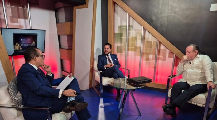 Entrevista- Hebrard y Ovalle preocupados por impacto negativo de altas tasas de interés en el dinamismo económico