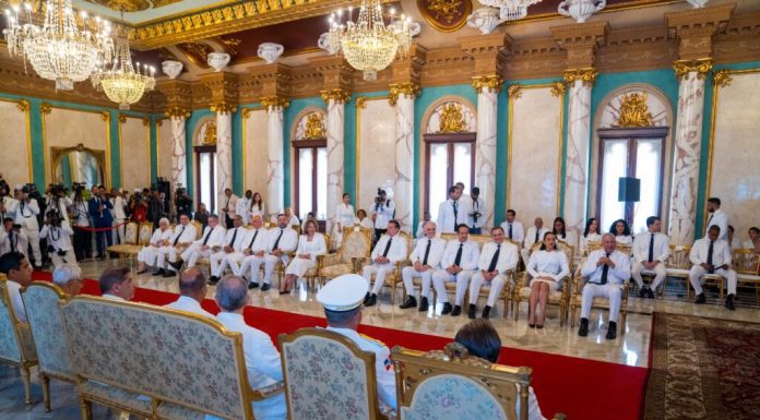 trasciende este sábado Abinader emitirá varios decretos para introducir cambios en su gobierno