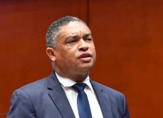 Yván Lorenzo critica promulgación del nuevo Código Penal sin las causales