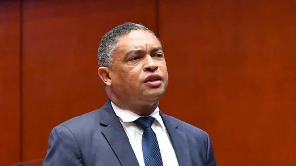 Yván Lorenzo critica promulgación del nuevo Código Penal sin las causales