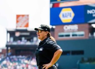 Debuta la primera mujer árbitro en un juego de temporada regular de la MLB