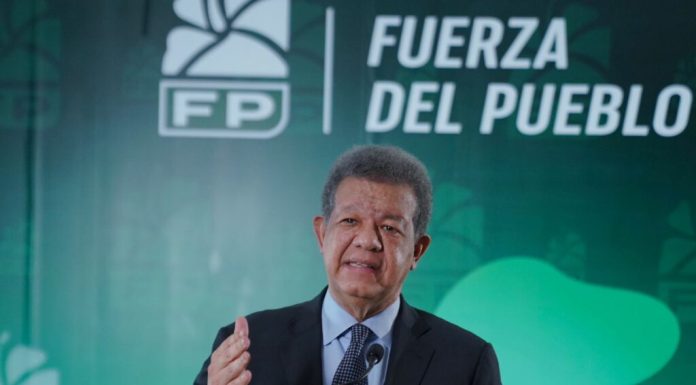 Leonel Fernández llama a votar este domingo en elecciones internas de la Fuerza del Pueblo