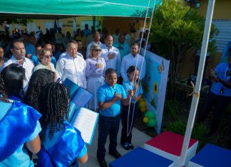 Video- Santos Badía encabezó la apertura del año escolar 2025-2026 en Hermanas Mirabal