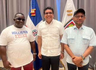 Video| La cumbre del humo blanco: FenaMoto y UNAMODIN acuerdan no fiscalización ni cobro por la alcalde de SDE