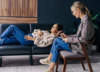 ¿Por qué la mujer sufre más trastornos de salud mental?