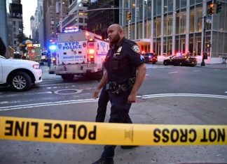 Terrible tiroteo en club nocturno de Nueva York deja tres personas muertas y 11 heridas