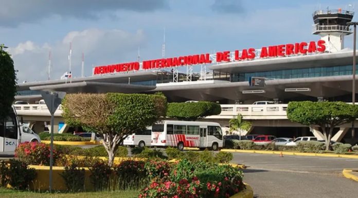 Reportaje- Apagón de nueve horas en AILA afecta decenas de vuelos y provoca retraso a miles de pasajeros